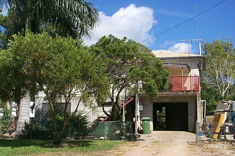 66 Tenth Ave, Home Hill, QLD 4806