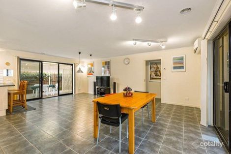 Property photo of 8 Evans Way Werribee VIC 3030