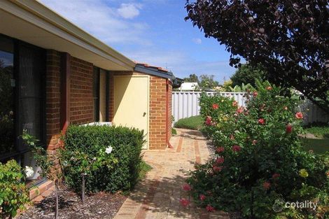 Property photo of 22 Suncrest Meander Meadow Springs WA 6210