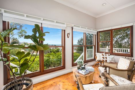 Property photo of 19 McKenzie Avenue Wollongong NSW 2500