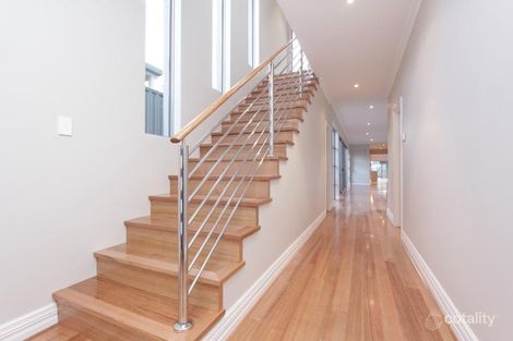 Property photo of 3B Pepler Avenue Salter Point WA 6152