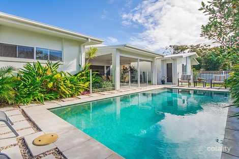 19 Anchorage Cct, Twin Waters, QLD 4564