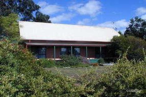 Property photo of 30 Casey Crescent Broadford VIC 3658