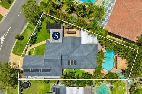 Property photo of 115 Newport Drive Robina QLD 4226