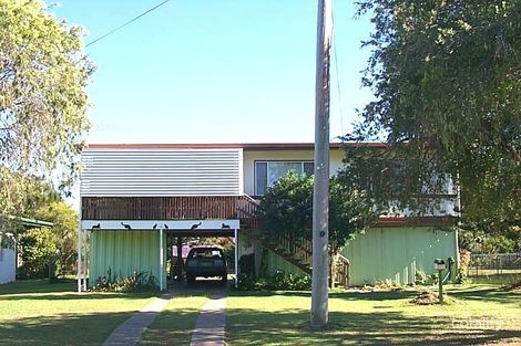 13 Hardy Ave, Park Avenue, QLD 4701