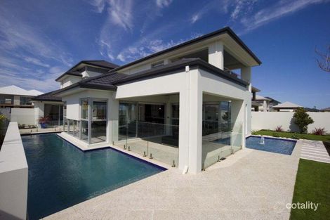 Property photo of 10 Romano Crescent Iluka WA 6028