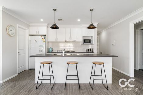 Property photo of 8 Majestic Way Orange NSW 2800