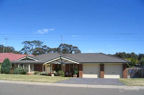 24 Whitsunday Cct, Green Valley, NSW 2168