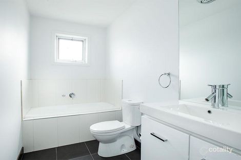 Property photo of 4/9-11 Kyle Road Altona North VIC 3025