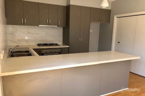 Property photo of 4/52 Stenhouse Avenue Brooklyn VIC 3012