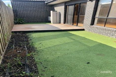 Property photo of 4/52 Stenhouse Avenue Brooklyn VIC 3012