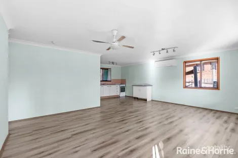 Property photo of 18 Alma Avenue Fishermans Paradise NSW 2539
