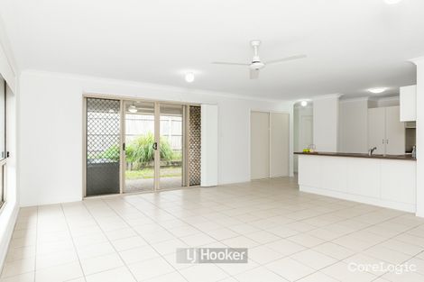 Property photo of 2 Zara Way Heritage Park QLD 4118