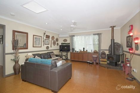 Property photo of 37 Railway Terrace Crows Nest QLD 4355