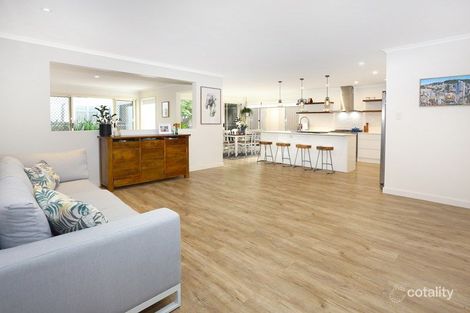 Property photo of 36 Crestwood Drive Molendinar QLD 4214