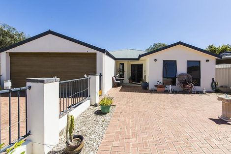 41 Camberwarra Dr, Craigie, WA 6025