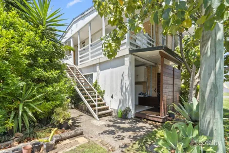 Property photo of 4/8 Third Avenue Palm Beach QLD 4221