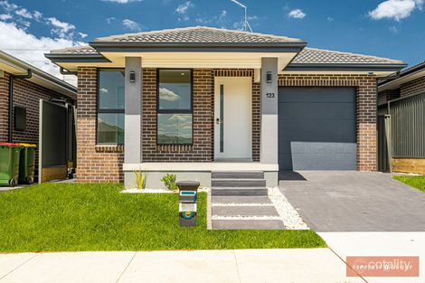 Property photo of 123 Salix Crescent Marsden Park NSW 2765