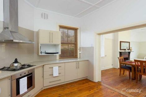 Property photo of 13 Coleman Street Turvey Park NSW 2650