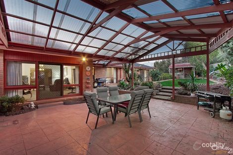 Property photo of 1 McKay Close Berwick VIC 3806