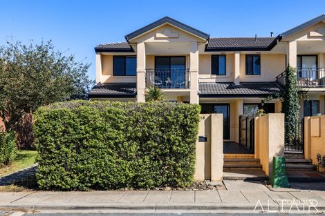 Property photo of 18 Stromlo Crescent Palmerston ACT 2913