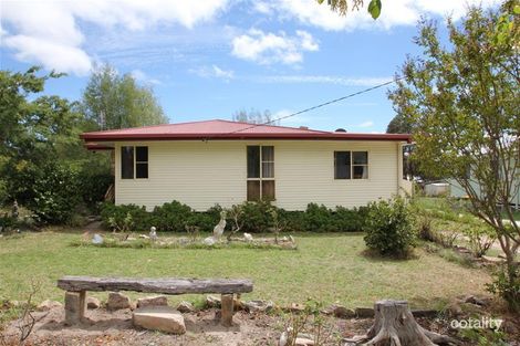 86 Barawell St, Wallangarra, QLD 4383