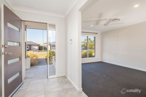 Property photo of 17 Rosemary Street Fern Bay NSW 2295