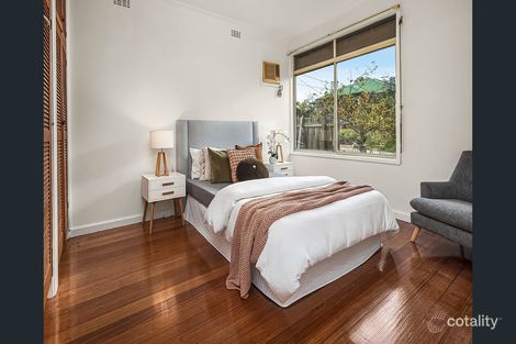 Property photo of 13 Lind Street Strathmore VIC 3041