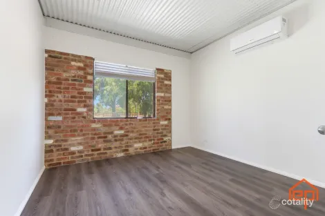 Property photo of 567 Orton Road Oakford WA 6121