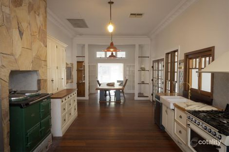 Property photo of 15 Wooloomooloo Road Greenmount WA 6056