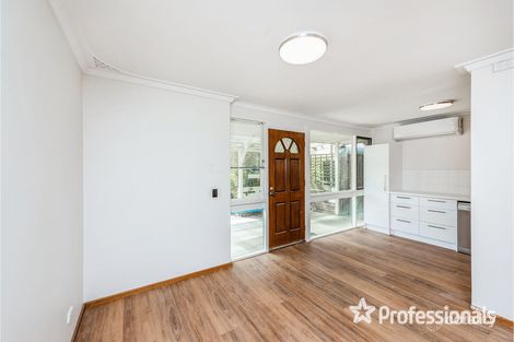 Property photo of 18 Malabar Crescent Craigie WA 6025