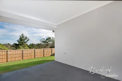 Property photo of 25 Asimus Circuit Elderslie NSW 2570