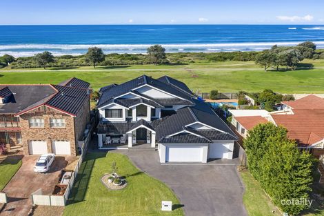 Property photo of 15 John Cawley Crescent Woonona NSW 2517