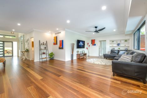 Property photo of 5 Glasshouse Drive Varsity Lakes QLD 4227