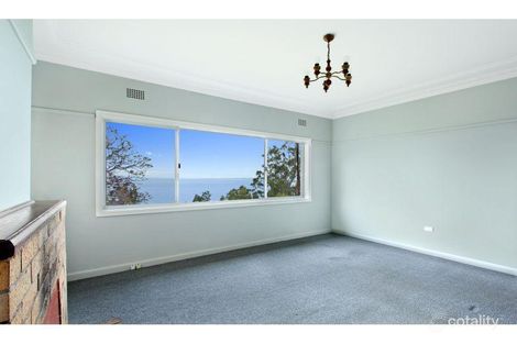 Property photo of 37 Northcliffe Drive Lake Heights NSW 2502