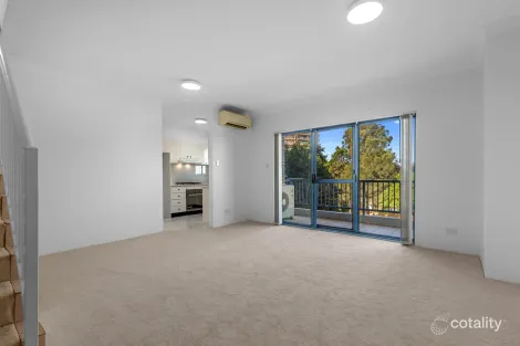 28/1 HILLCREST AVE, HURSTVILLE, NSW 2220