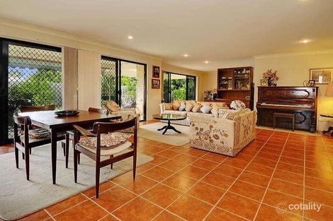 Property photo of 26 Belfry Place Oxley QLD 4075