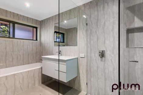 Property photo of 43 Ironbark Road Chapel Hill QLD 4069