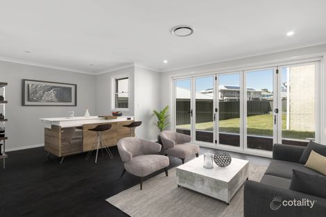 Property photo of 15 Crystal Avenue Horsley NSW 2530