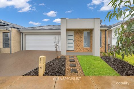 Property photo of 73 Elpis Road Weir Views VIC 3338