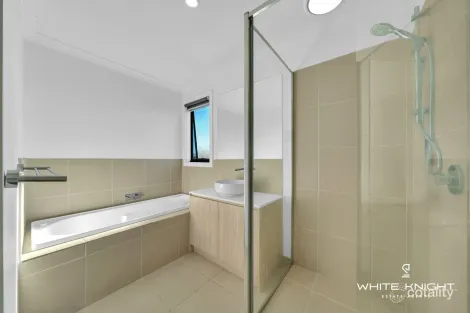 Property photo of 31 Sicily Avenue Deanside VIC 3336