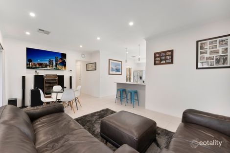 Property photo of 12 Chireton Place Beechboro WA 6063