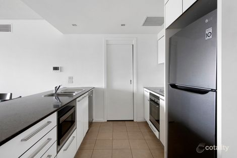 Property photo of 610/22 Surf Parade Broadbeach QLD 4218