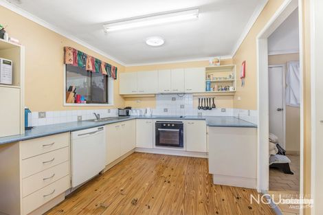 Property photo of 12 Pitceathly Street Bundamba QLD 4304