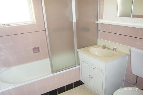 Property photo of 2/63 Balwyn Road Balwyn VIC 3103