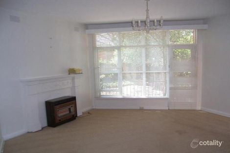 Property photo of 2/63 Balwyn Road Balwyn VIC 3103