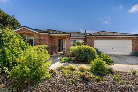3 Whitely Cres, Alfredton, VIC 3350