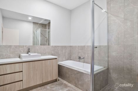 Property photo of 4 Rozi Close McCrae VIC 3938