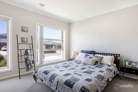 Property photo of 22 Taormina Street Greenvale VIC 3059