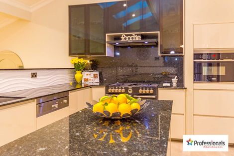 Property photo of 2 Ballart Way Dianella WA 6059